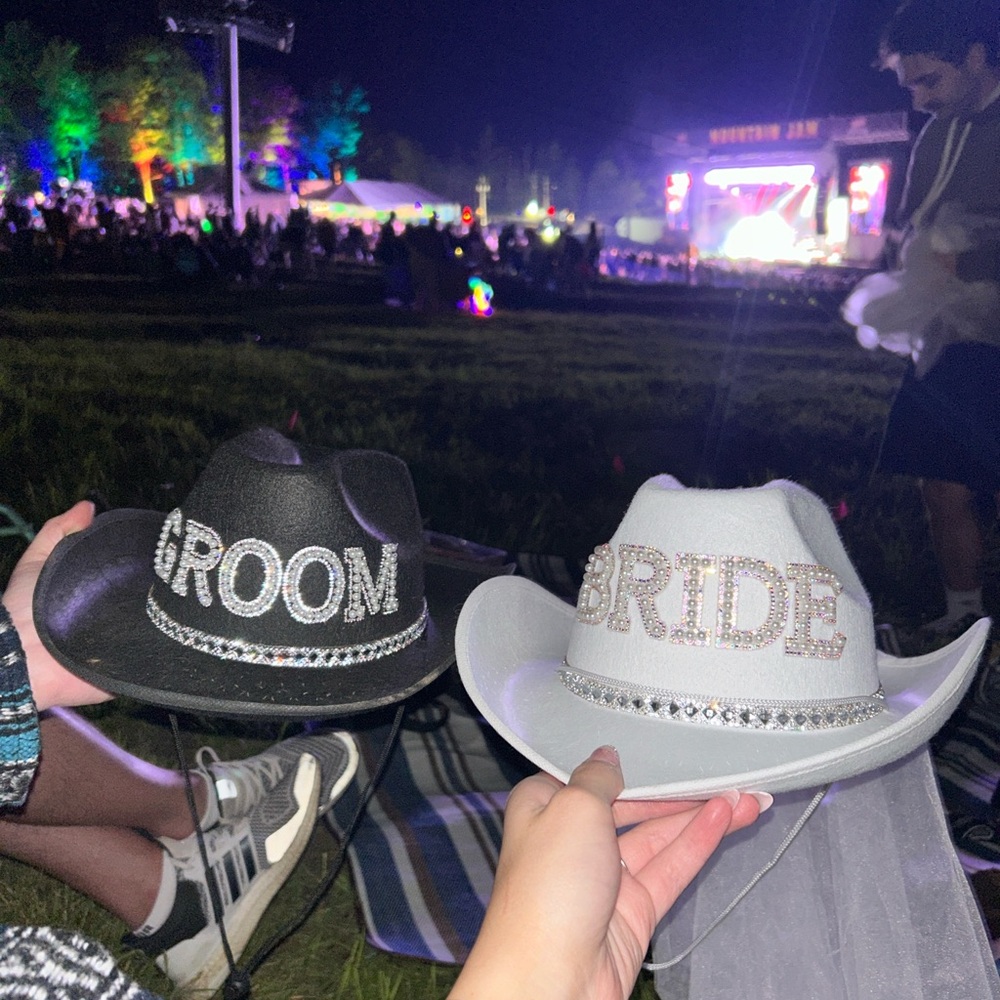 Bride and Groom Cowboy Hats - Black and White